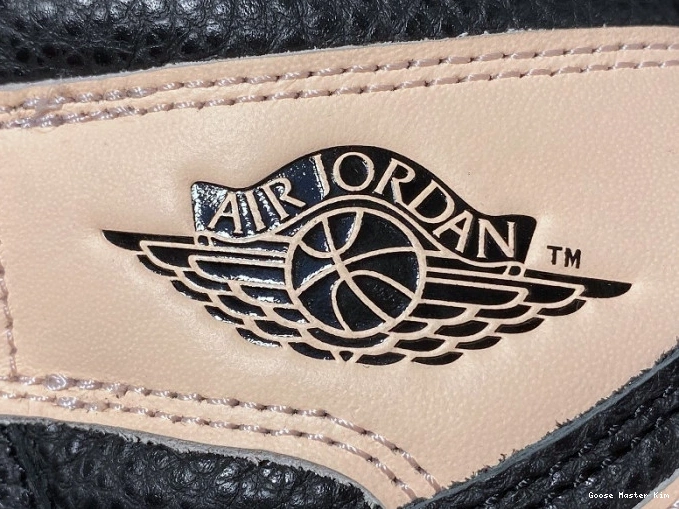 Tint Jordan High 555088-081 1 Air Crimson Retro Black 0807